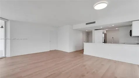 555 NE 34th Street Miami FL 33137