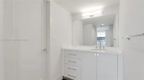 555 NE 34th Street Miami FL 33137