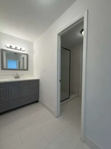 9719 N New River Canal Road Plantation FL 33324