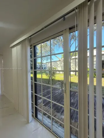 9719 N New River Canal Road Plantation FL 33324