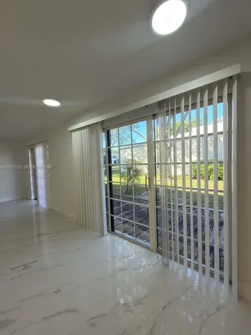 9719 N New River Canal Road Plantation FL 33324