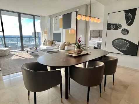 88 SW 7th Street Miami FL 33131