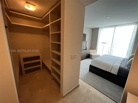 88 SW 7th Street Miami FL 33130