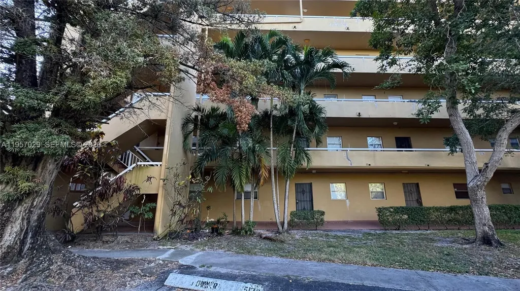 4111 Stirling Road Dania Beach FL 33314