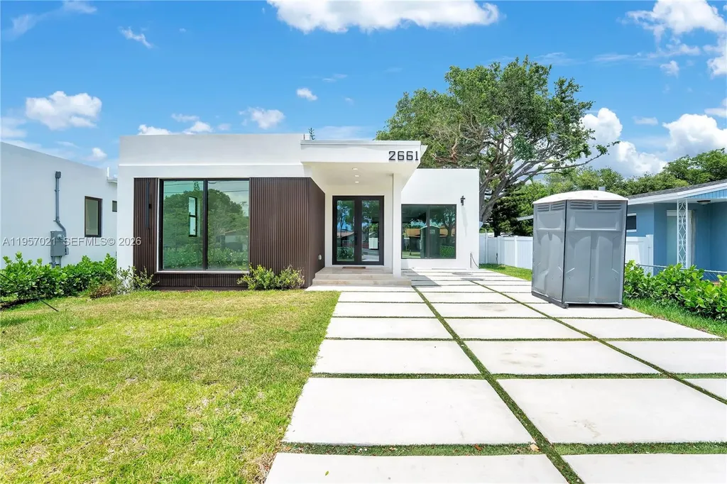 2661 Johnson Street Hollywood FL 33020