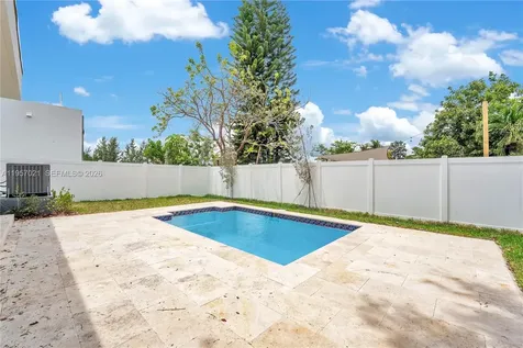 2661 Johnson Street Hollywood FL 33020