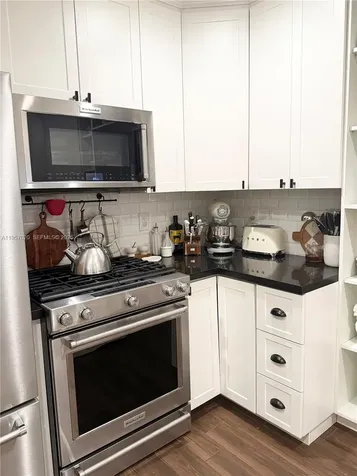 8965 SW 125th Terrace Miami FL 33176