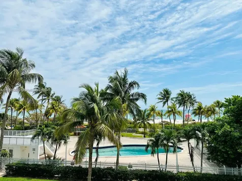 2655 Collins Avenue Miami Beach FL 33140
