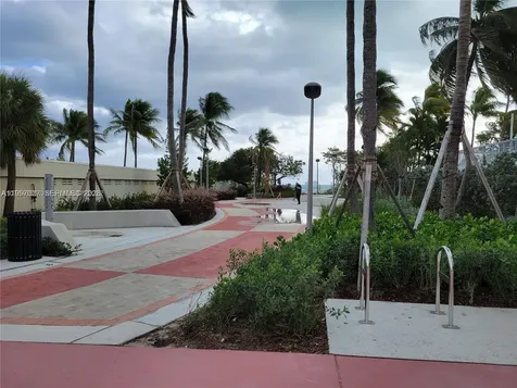 2655 Collins Avenue Miami Beach FL 33140