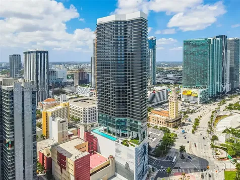 Miami FL 33132