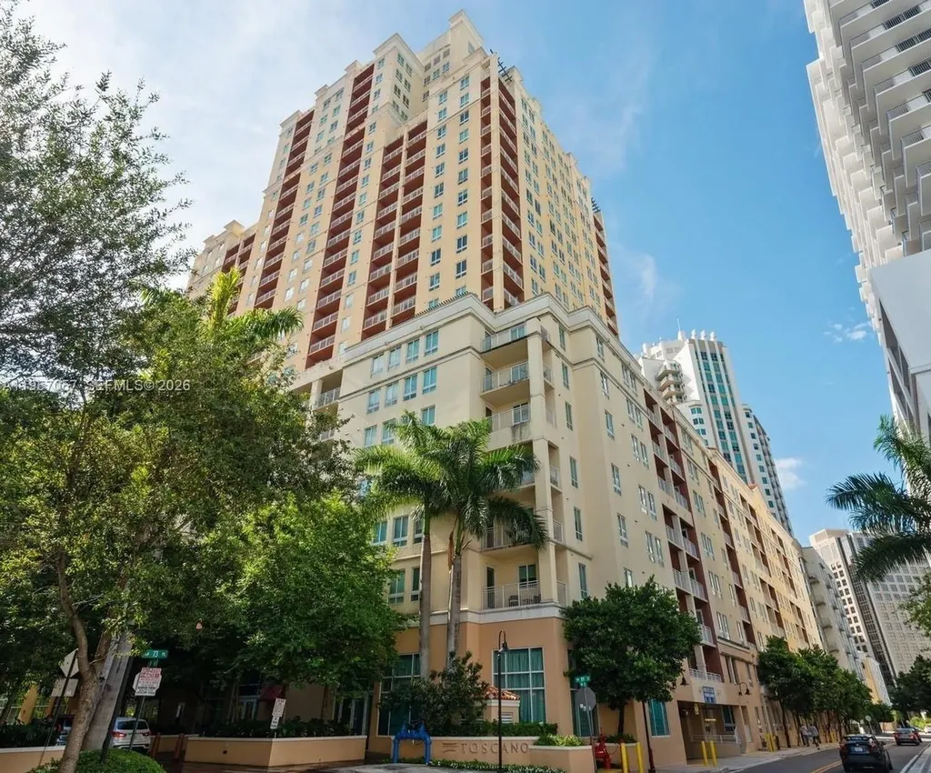 7350 SW 89th Street Miami FL 33156