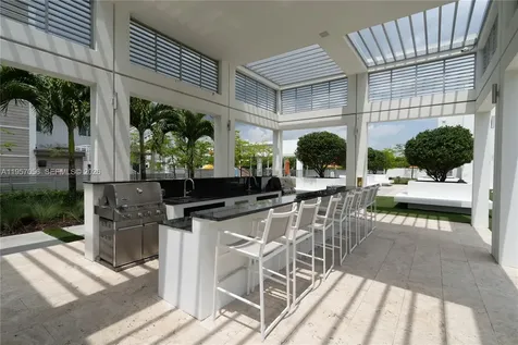 10420 NW 67th Street Doral FL 33178