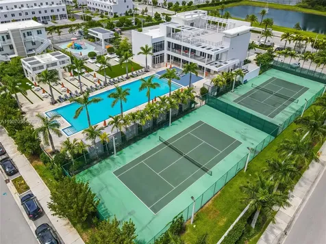 10420 NW 67th Street Doral FL 33178