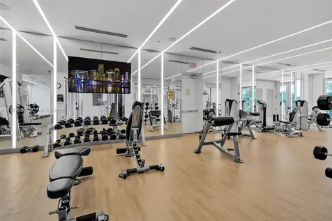 10420 NW 67th Street Doral FL 33178