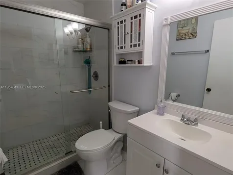 6205 Kendale Lakes Circle Miami FL 33183