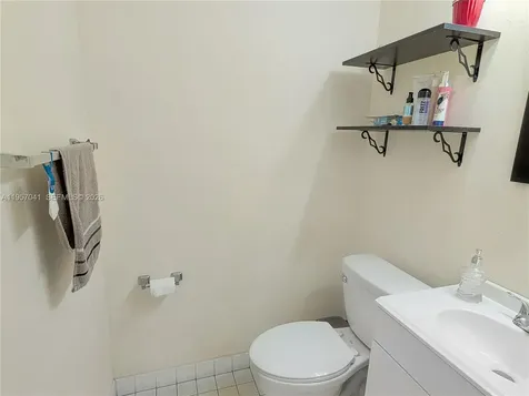 6205 Kendale Lakes Circle Miami FL 33183