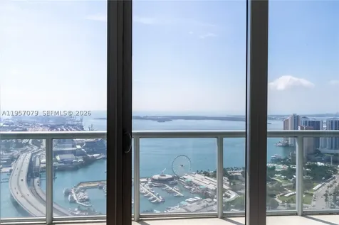 888 Biscayne Boulevard Miami FL 33132