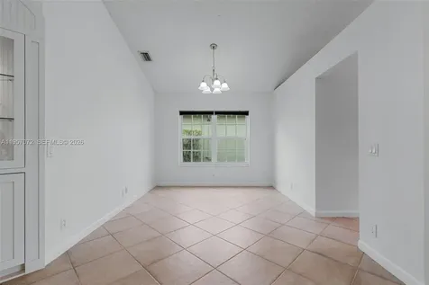 332 Bridgeton Road Weston FL 33326