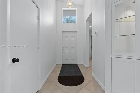 332 Bridgeton Road Weston FL 33326