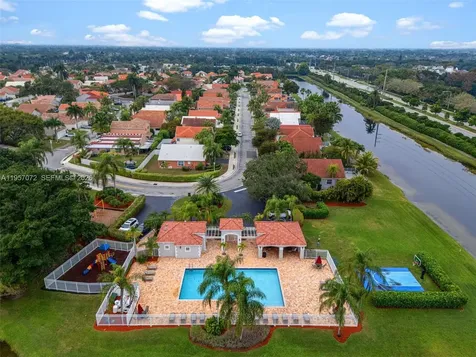 332 Bridgeton Road Weston FL 33326