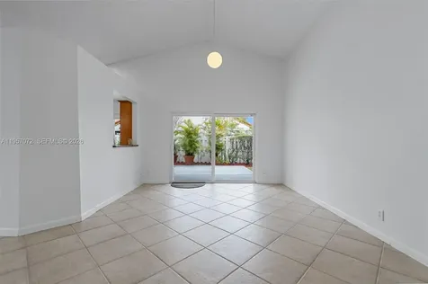 332 Bridgeton Road Weston FL 33326