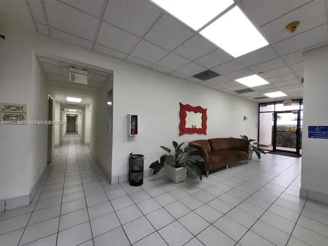 3850 SW 87th Avenue Miami FL 33165