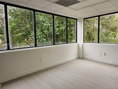 3850 SW 87th Avenue Miami FL 33165