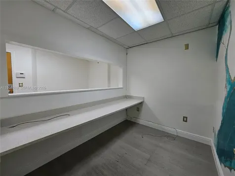 3850 SW 87th Avenue Miami FL 33165