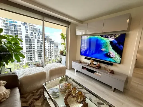 770 Claughton Island Drive Miami FL 33131