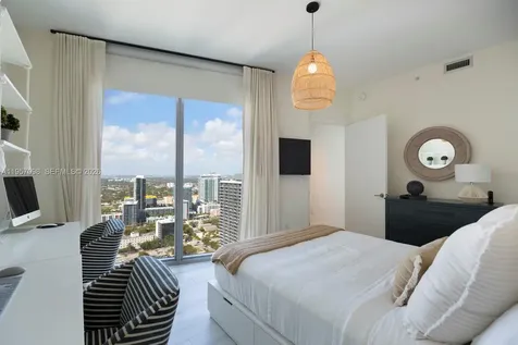 2900 NE 7th Avenue Miami FL 33137