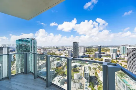 2900 NE 7th Avenue Miami FL 33137