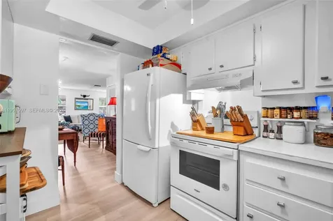 1280 SE 2nd Court Fort Lauderdale FL 33301