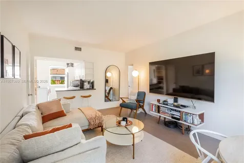 728 Lenox Avenue Miami Beach FL 33139