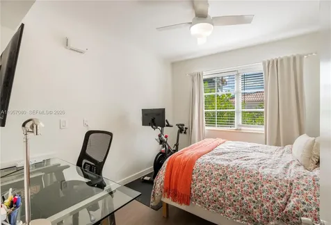 728 Lenox Avenue Miami Beach FL 33139