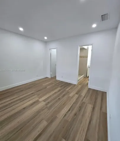 2424 SE 17th Causeway Fort Lauderdale FL 33316