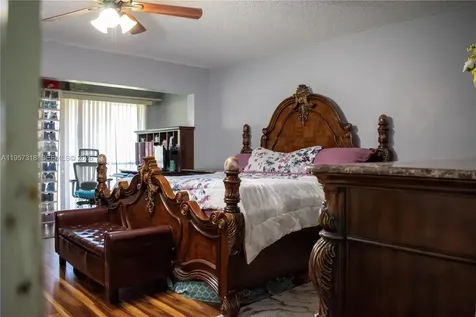4144 Inverrary Drive Lauderhill FL 33319