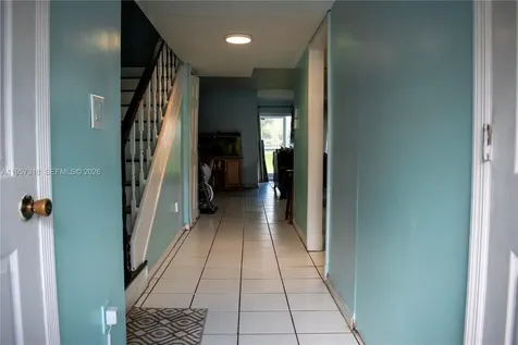 4144 Inverrary Drive Lauderhill FL 33319