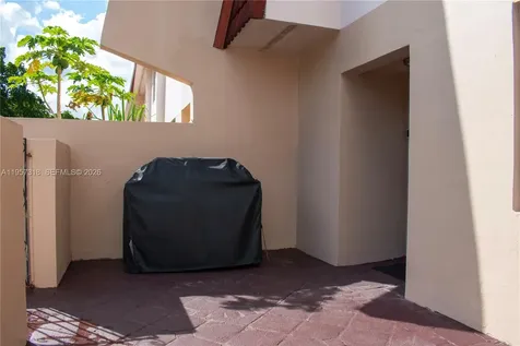 4144 Inverrary Drive Lauderhill FL 33319