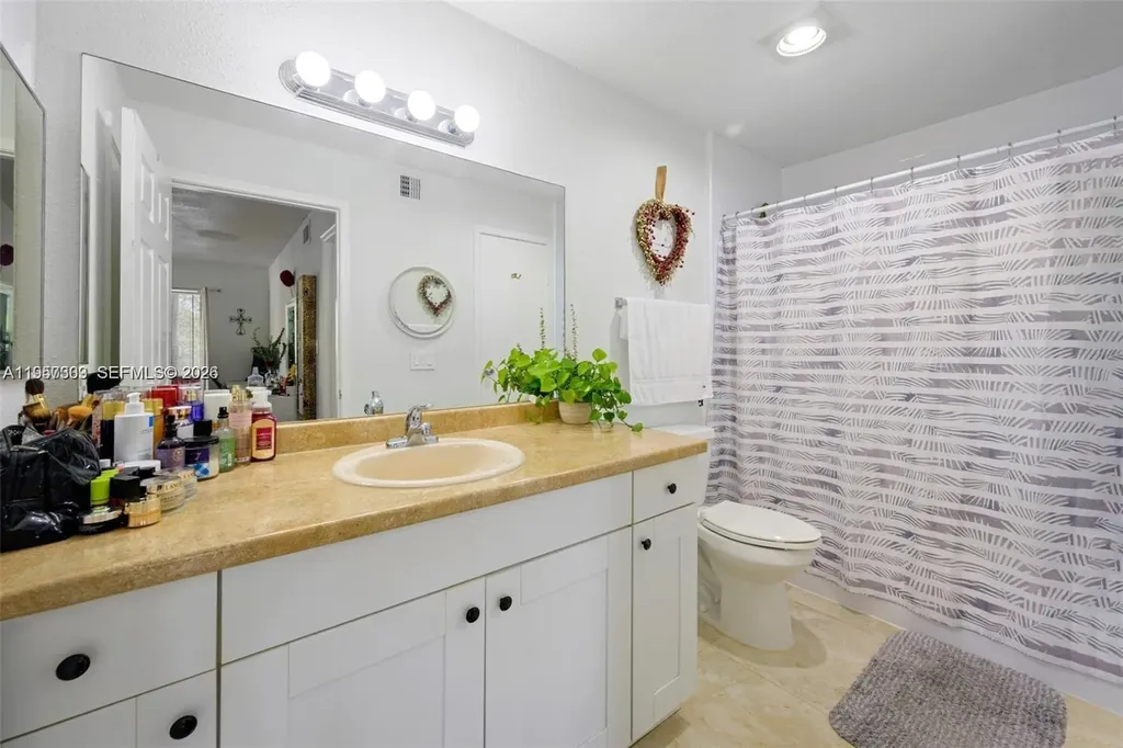 777 Riverside Drive Coral Springs FL 33071