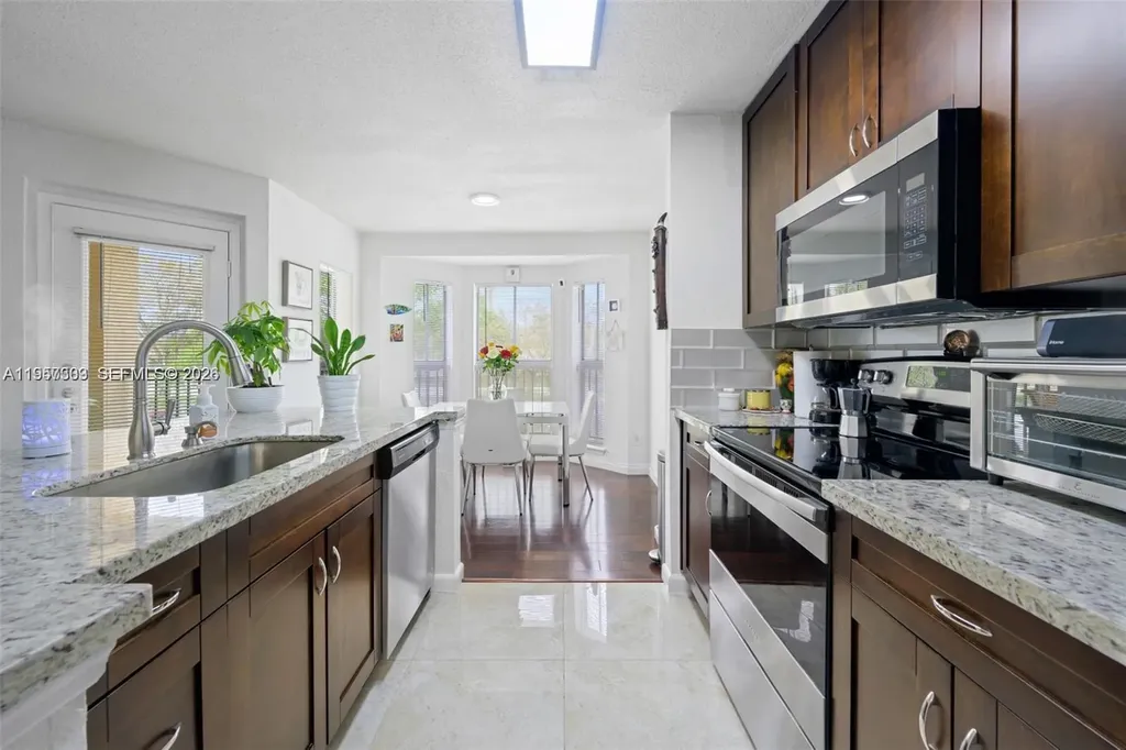 777 Riverside Drive Coral Springs FL 33071