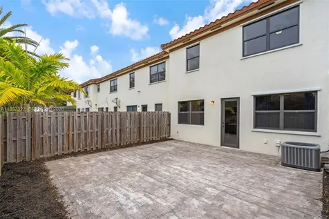 4268 SW 166th Court Miami FL 33185