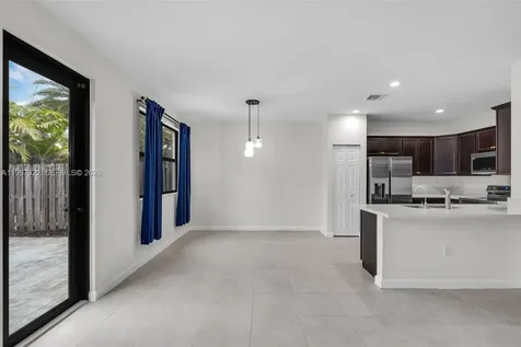 4268 SW 166th Court Miami FL 33185