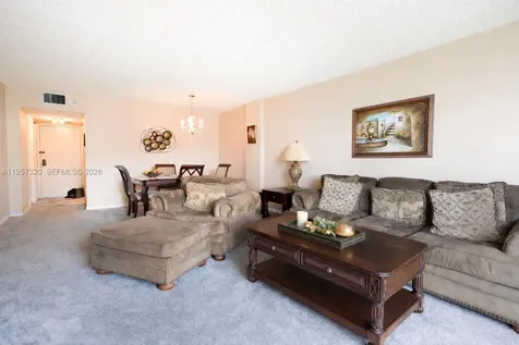 3800 S Ocean Drive Hollywood FL 33019