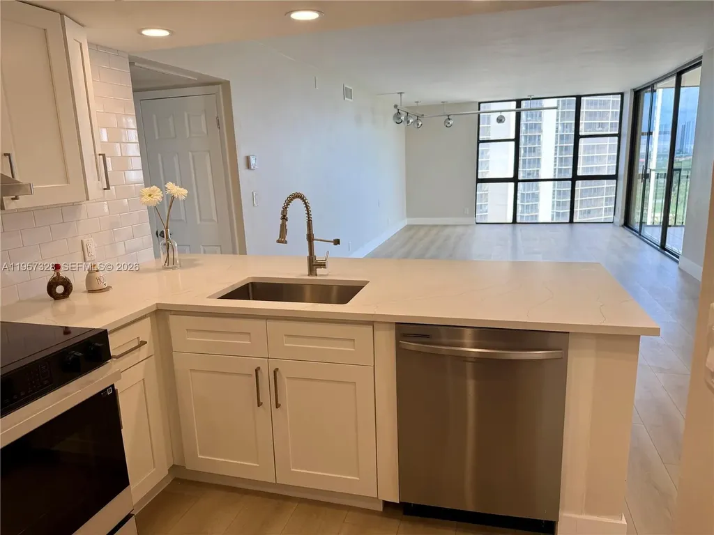 20335 W Country Club Drive Aventura FL 33180