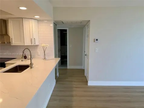 20335 W Country Club Drive Aventura FL 33180