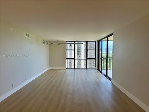 20335 W Country Club Drive Aventura FL 33180