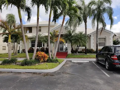 2890 N Oakland Forest Drive Oakland Park FL 33309