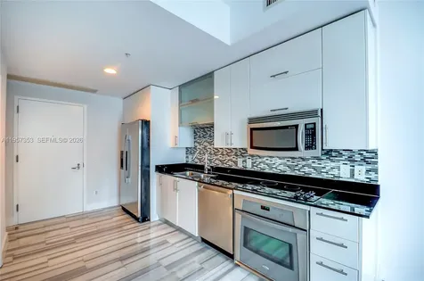 60 SW 13th Street Miami FL 33130