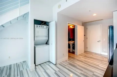 60 SW 13th Street Miami FL 33130