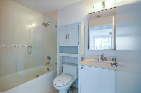 60 SW 13th Street Miami FL 33130